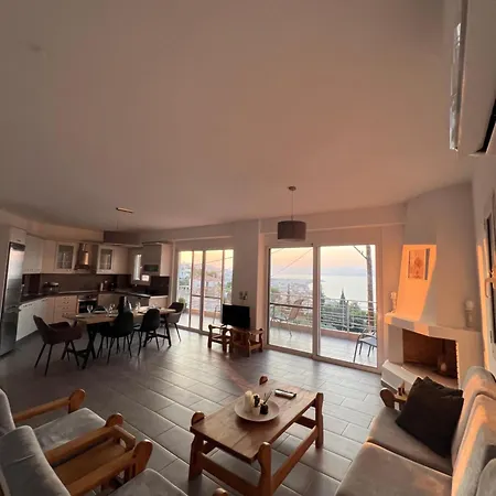 Apartamento Sunrise Summit *