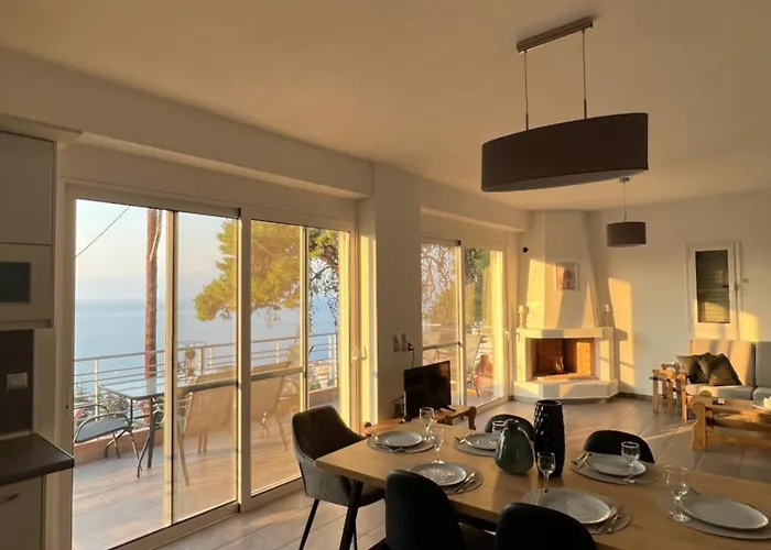 Sunrise Summit Aigeira