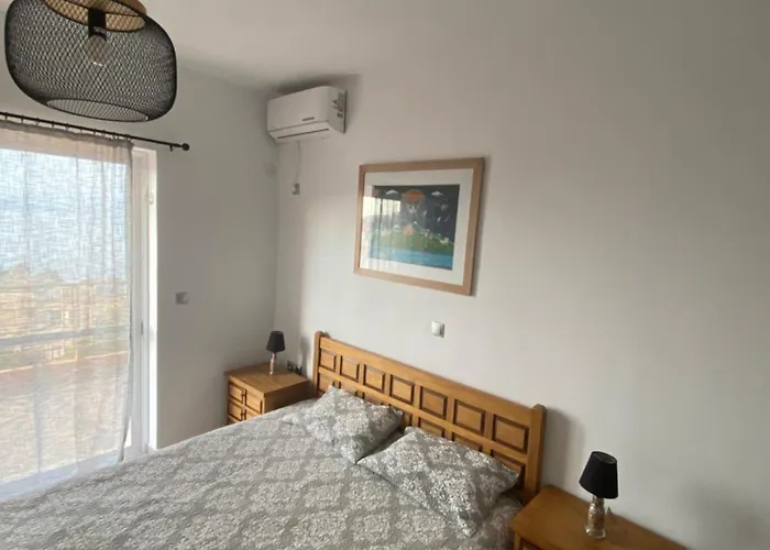 Sunrise Summit Apartamento Aigeira